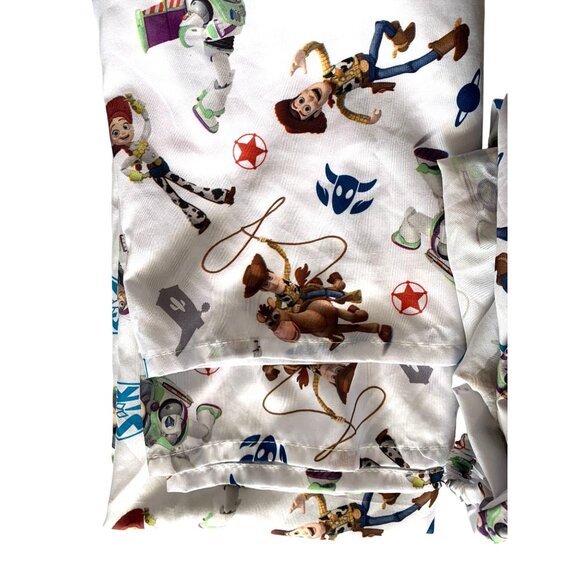 Pixar Toy Story Toddler Bed Sheet Set Fitted Flat Woody Jesse Buss Lightyear - Picture 2 of 3